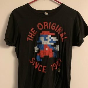 Super Mario LOOTCRATE shirt